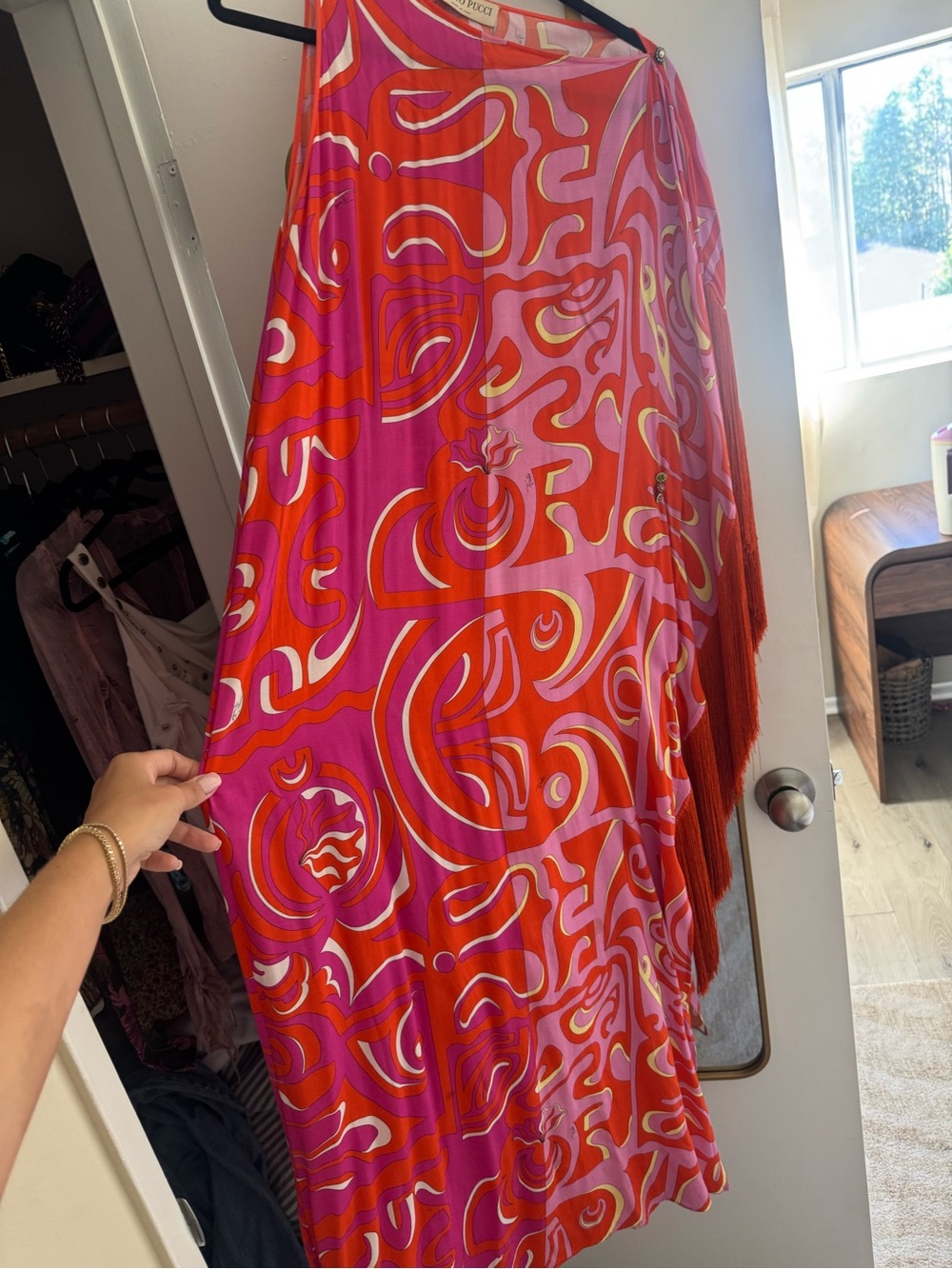 PUCCI silk kaftan-NEW NEVER WORN- Size S -fits up to size 8 -Retail $4300 - Picture 2 of 4